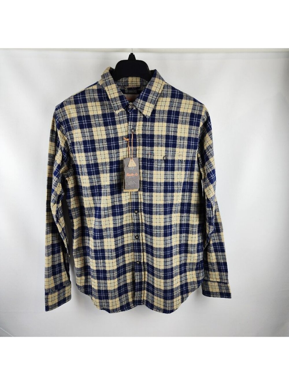 Hawke & Co Outfitter Shirt Mens Large Blue/Beige Plaid Flannel Button Up NWT